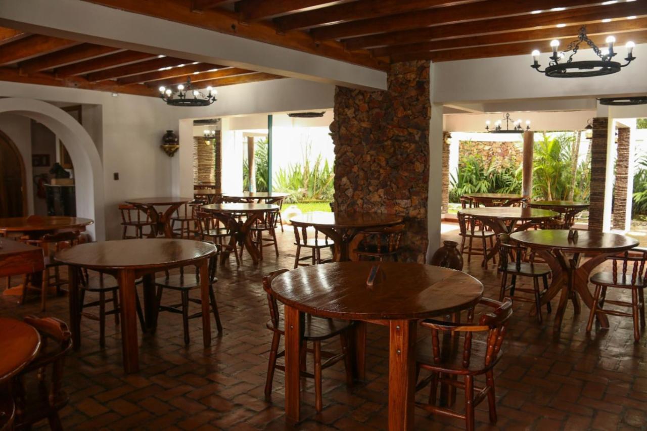 Hotel Don Ernesto By La Chimba San Jose  Bagian luar foto